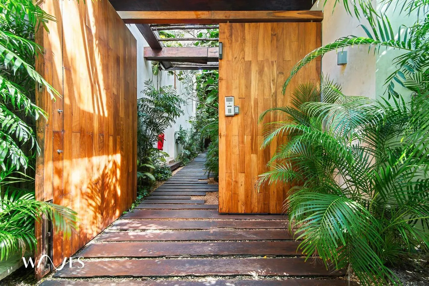 2 Br. Ph Wprivate Pool In Luxury Gated Community Apartment Tulum